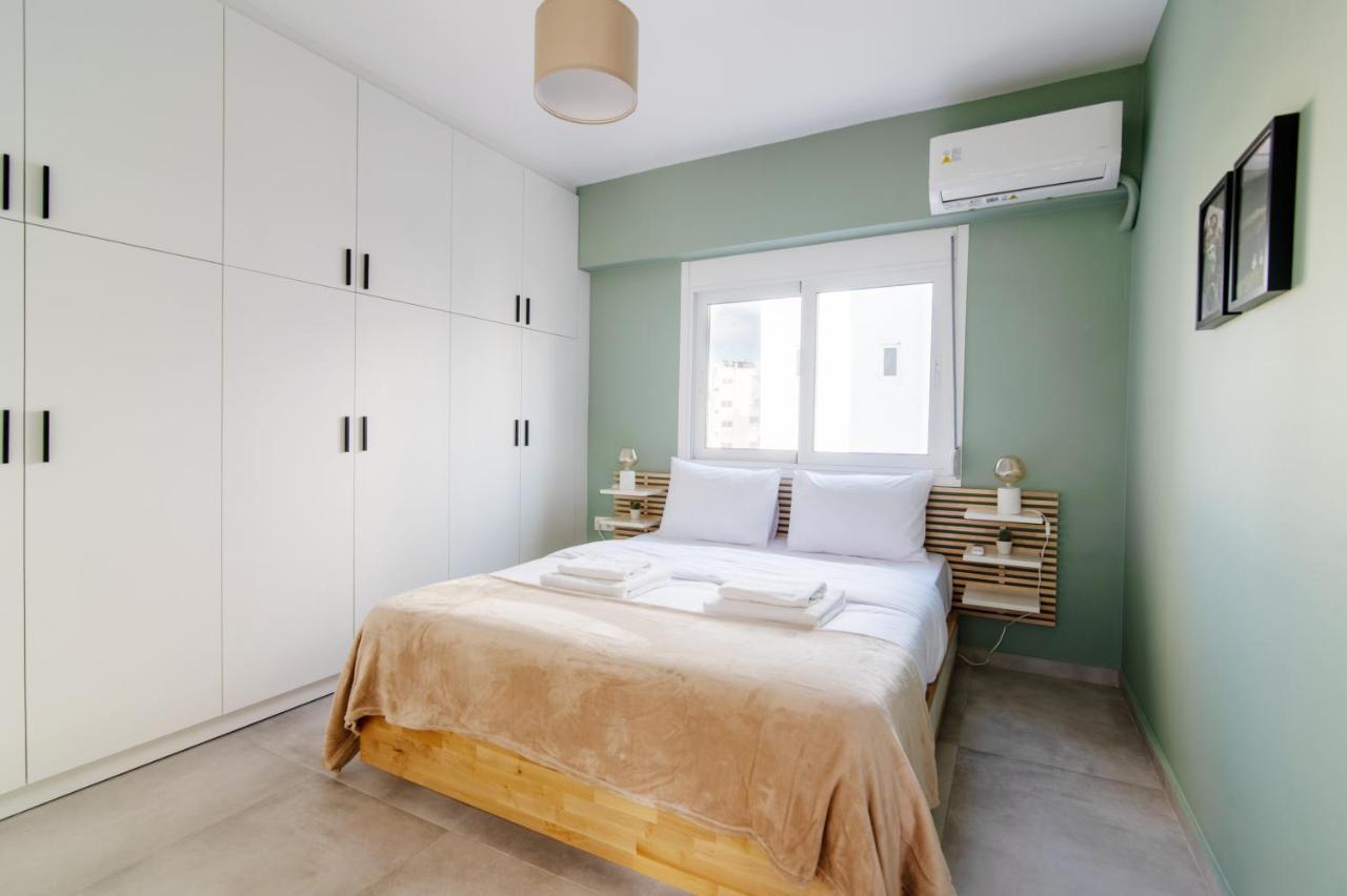Stunning 2-bedrooms In The Heart Of Apartment