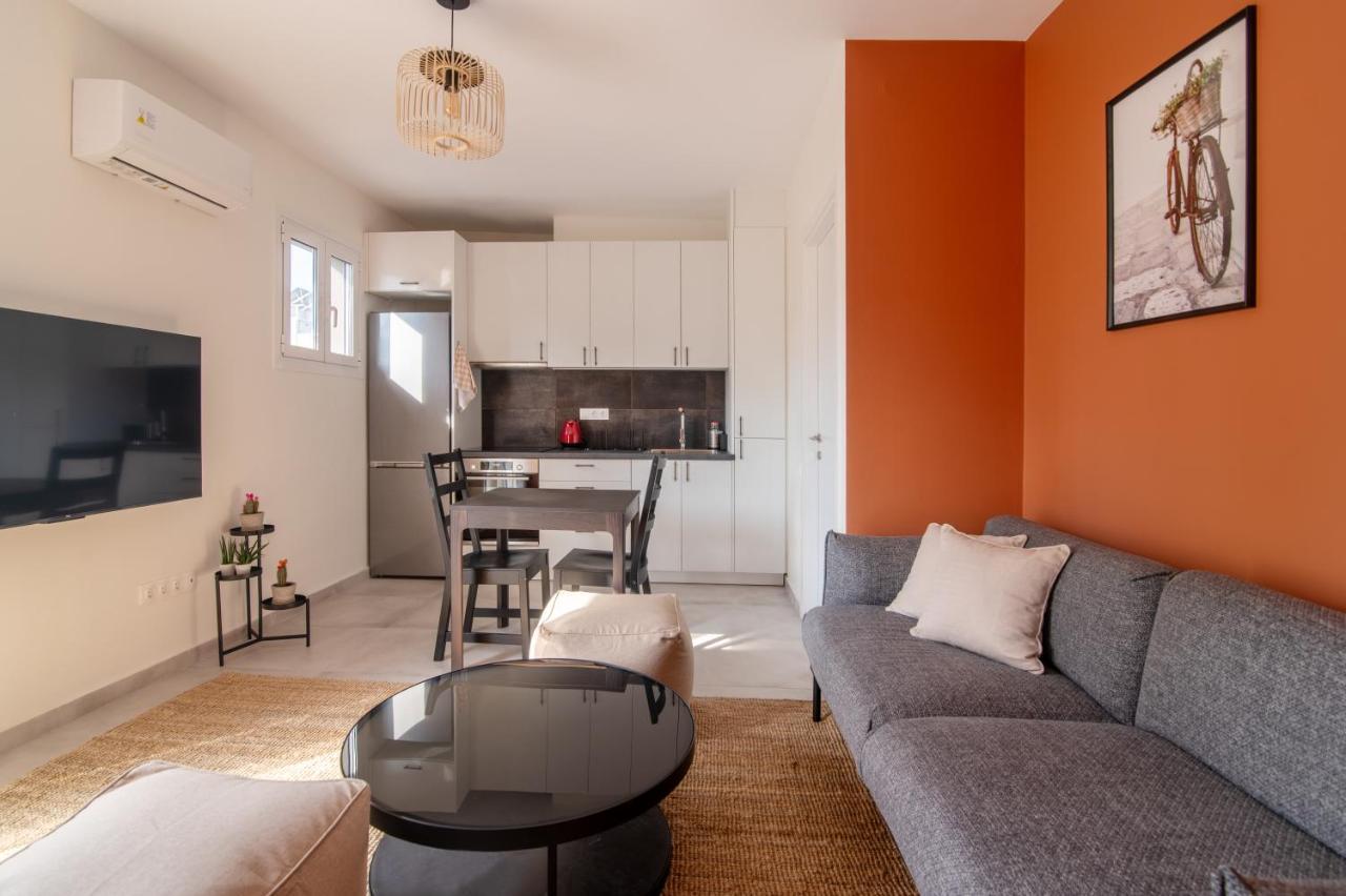 Apartment Stunning 2-bedrooms In The Heart Of *