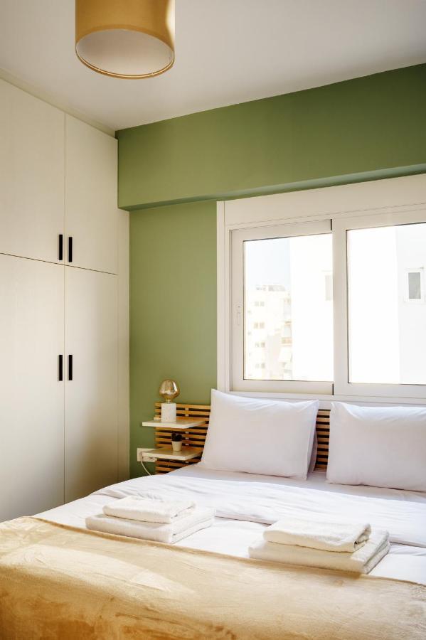 Stunning 2-bedrooms In The Heart Of *